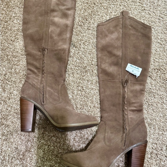 Three Pair Of Heeled Boots - Picture 2 of 6